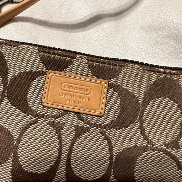 new coach wallet without ticket - Picture 5 of 5